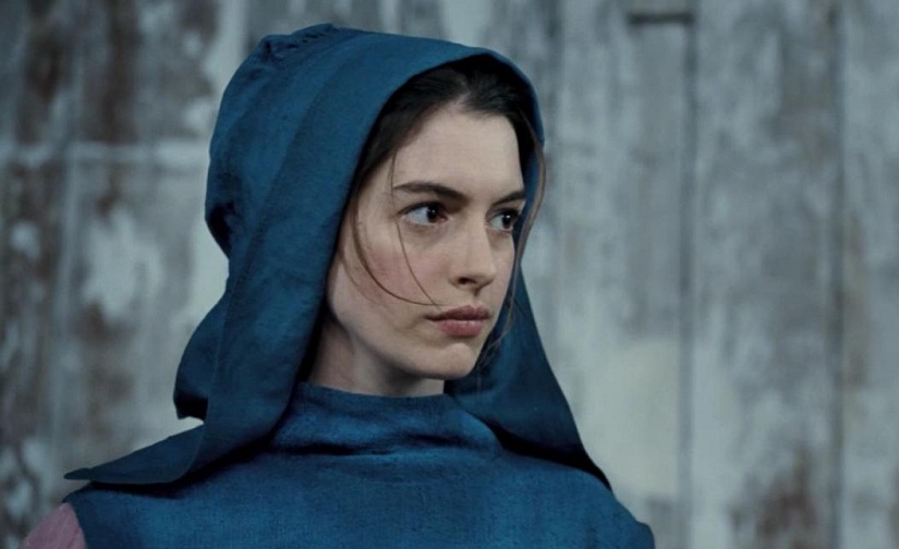 Anne Hathaway trong vai Fantine